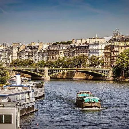 405 - Sejour Romantique Dans Un De 5 * Paris