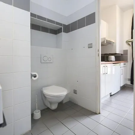405 - Sejour Romantique Dans Un De 5 Apartament *